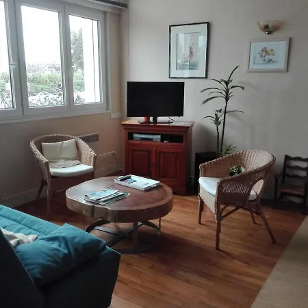 Apartment T4 Face Mer Avec Garage Aux Sables D'olonne, A 350m Du Centre-ville - Fr-1-331-1 Les Sables-dʼOlonne